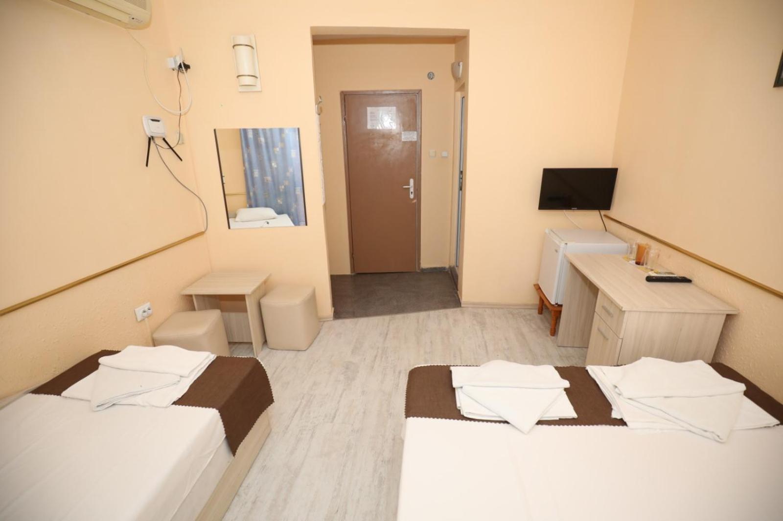 Family Hotel White House Πομόριε Εξωτερικό φωτογραφία