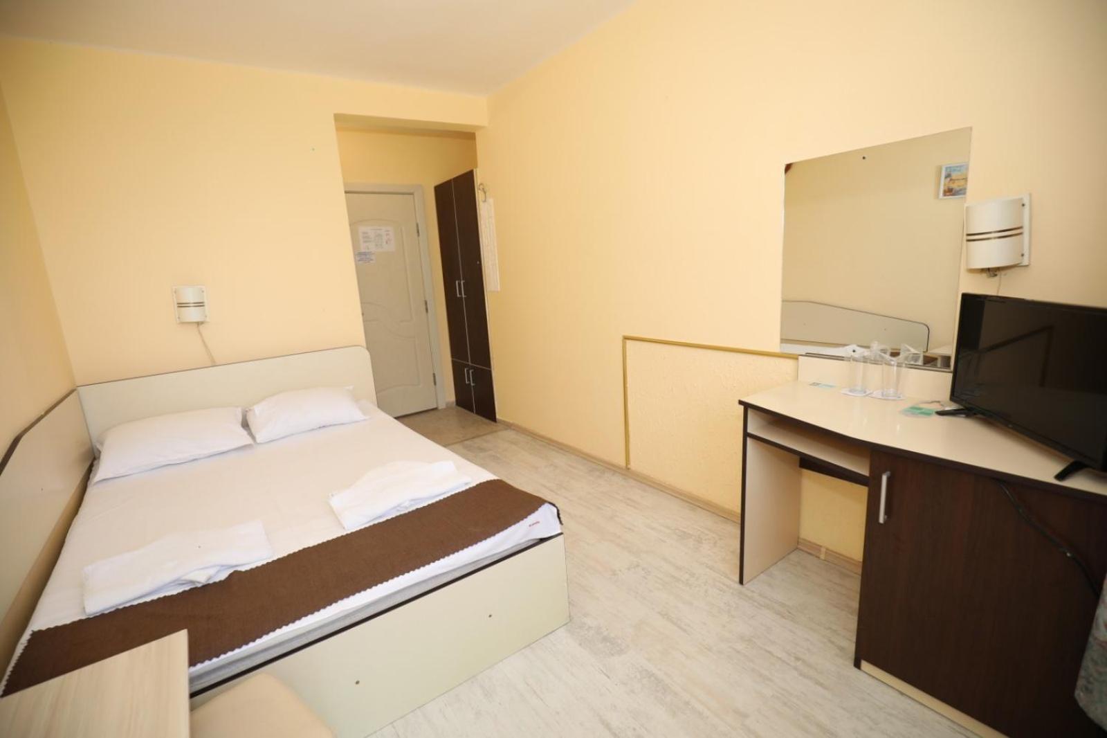 Family Hotel White House Πομόριε Εξωτερικό φωτογραφία