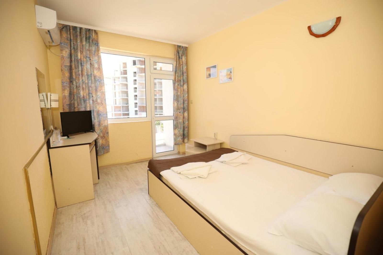 Family Hotel White House Πομόριε Εξωτερικό φωτογραφία