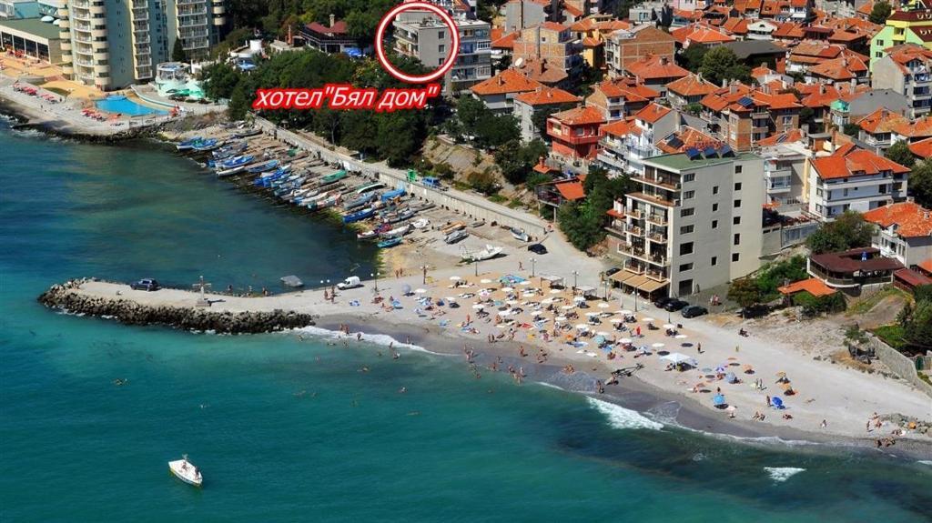 Family Hotel White House Πομόριε Εξωτερικό φωτογραφία